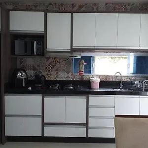  Сasa de vacaciones ótima Casa Na De Porto Belo/centro, 4 Pessoas, Ha Cerca De 500 M Da Praia